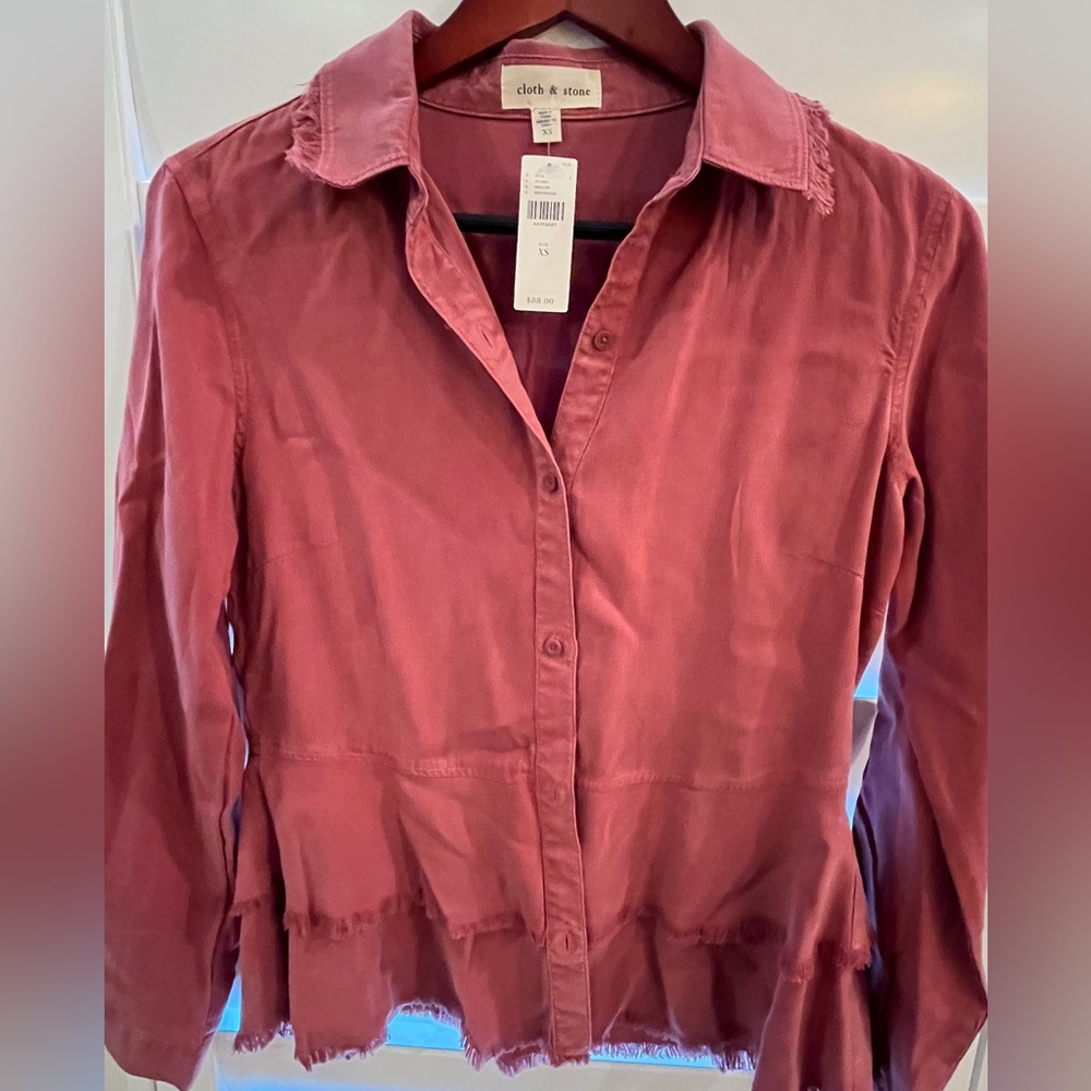Cloth and stone top